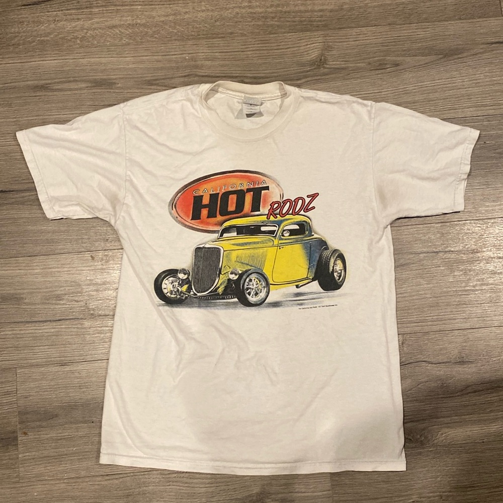 Hot rodz car -M